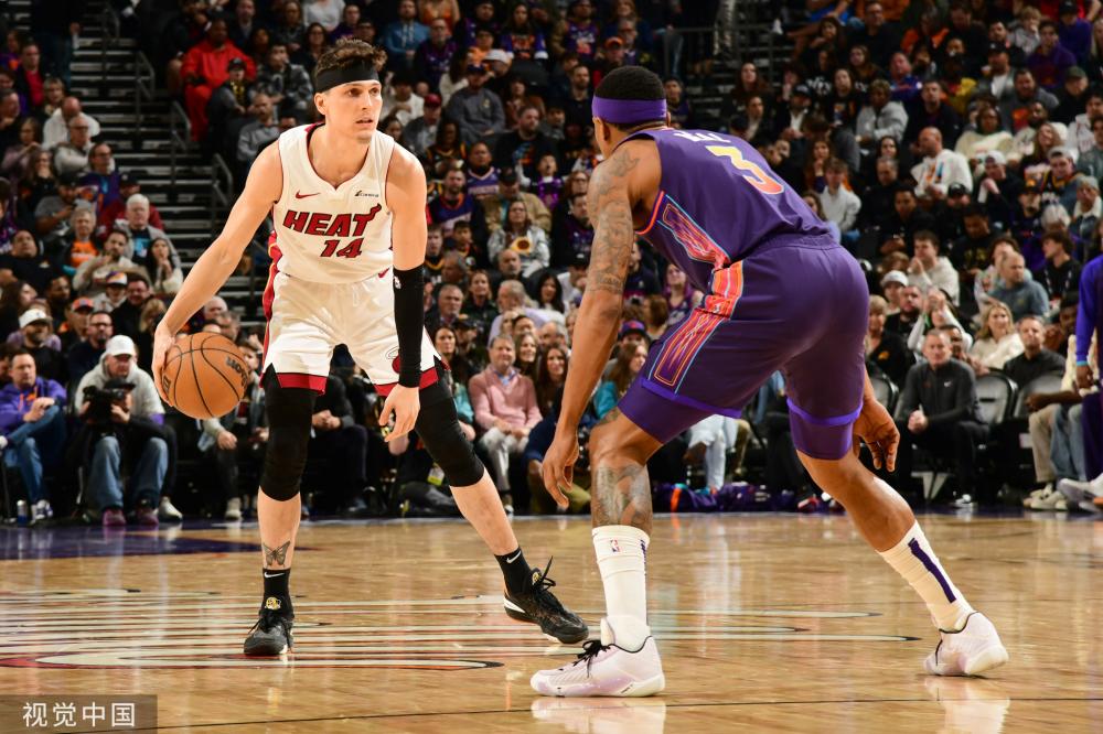 以强势表现 以强势表现